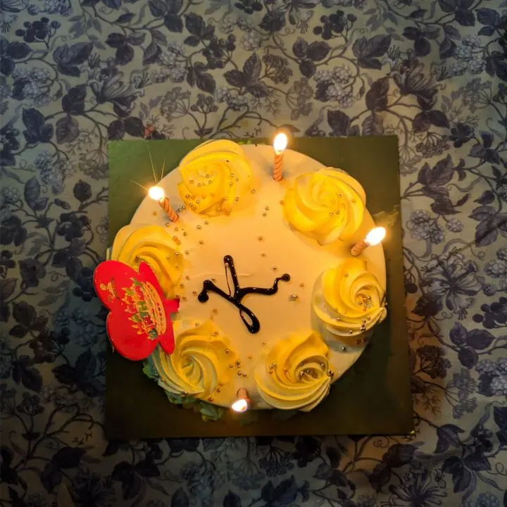 Vanilla Rosette Cake — Vanilla sponge piped with buttery rosettes.